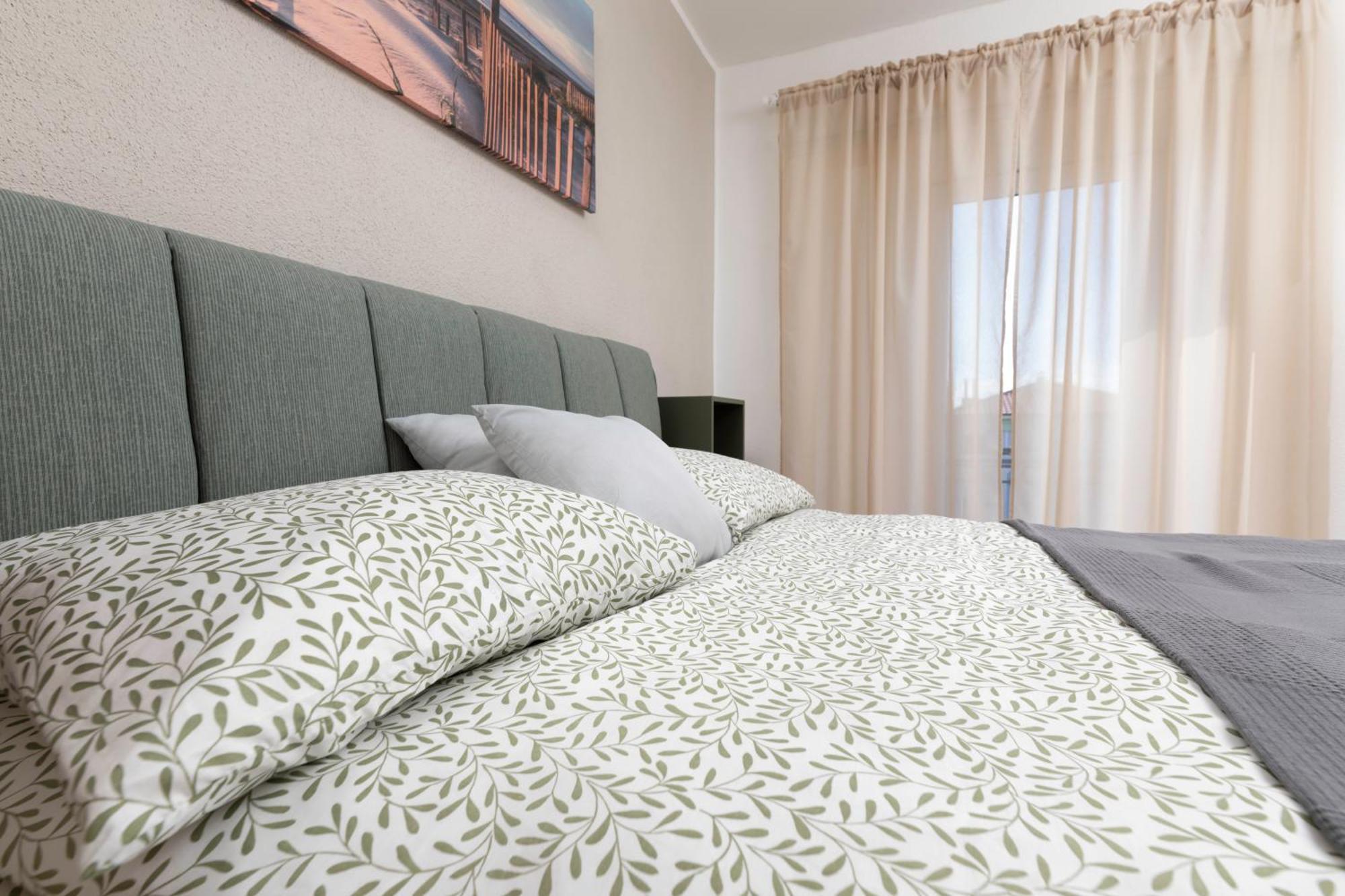 Mia Family Apartment Punat
