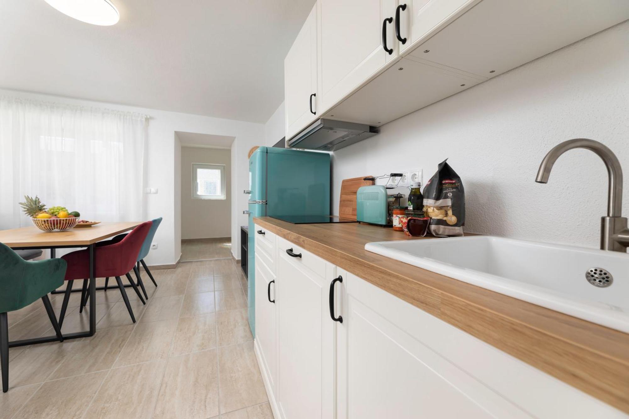 Mia Family Apartment Punat